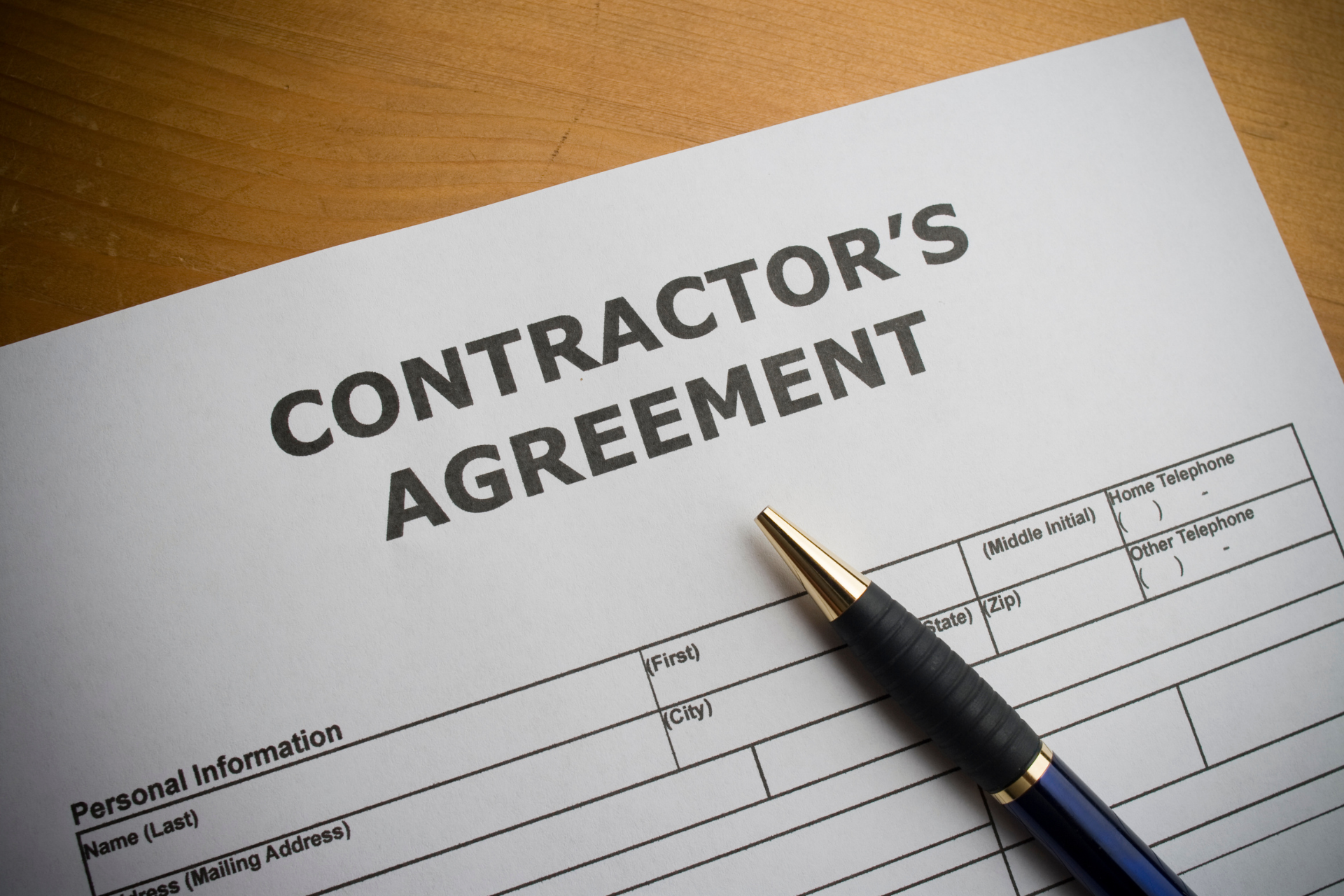 An empty contract labelled “contractor’s agreement”